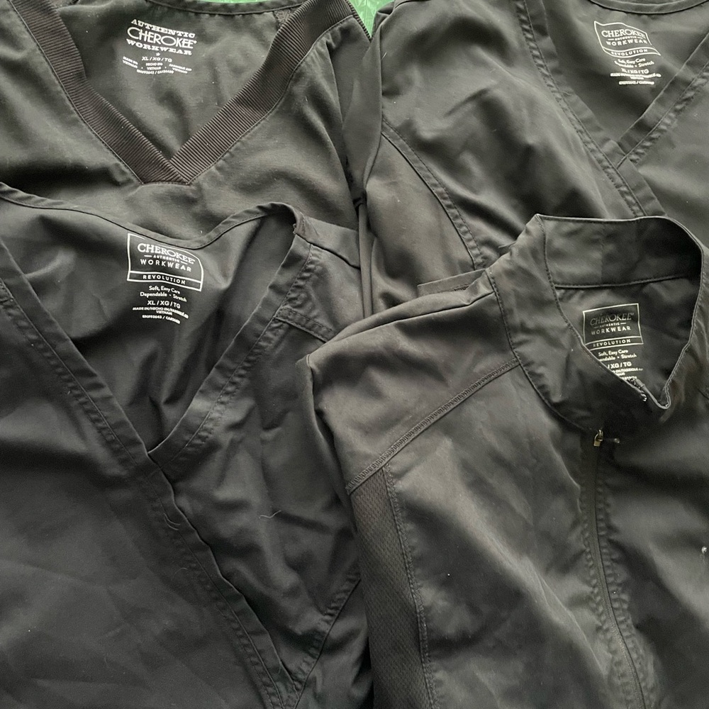 XL Bundle of 4 Cherokee Scrub Tops